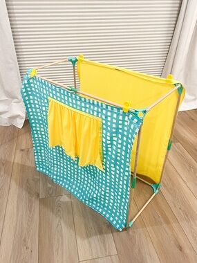 LOVEVERY Puppet Theater & Fort Set with 2 bonus puppets